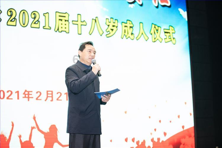 明星三缺一